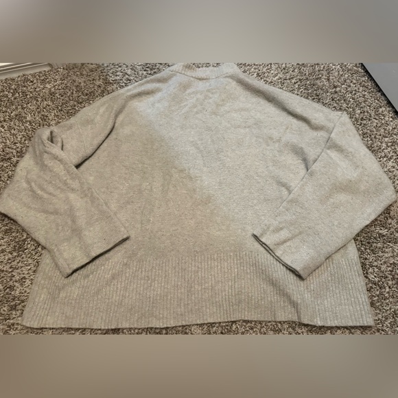A New Day Crewneck Ribbed Hem Sweater Heathered Oatmeal Tan Women’s Size M - Picture 6 of 6